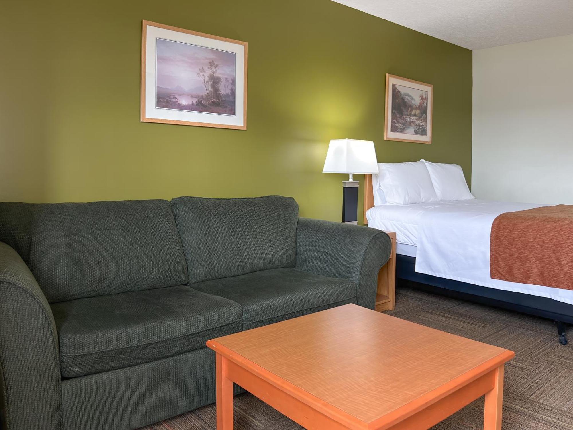 Coast Hinton Hotel Экстерьер фото